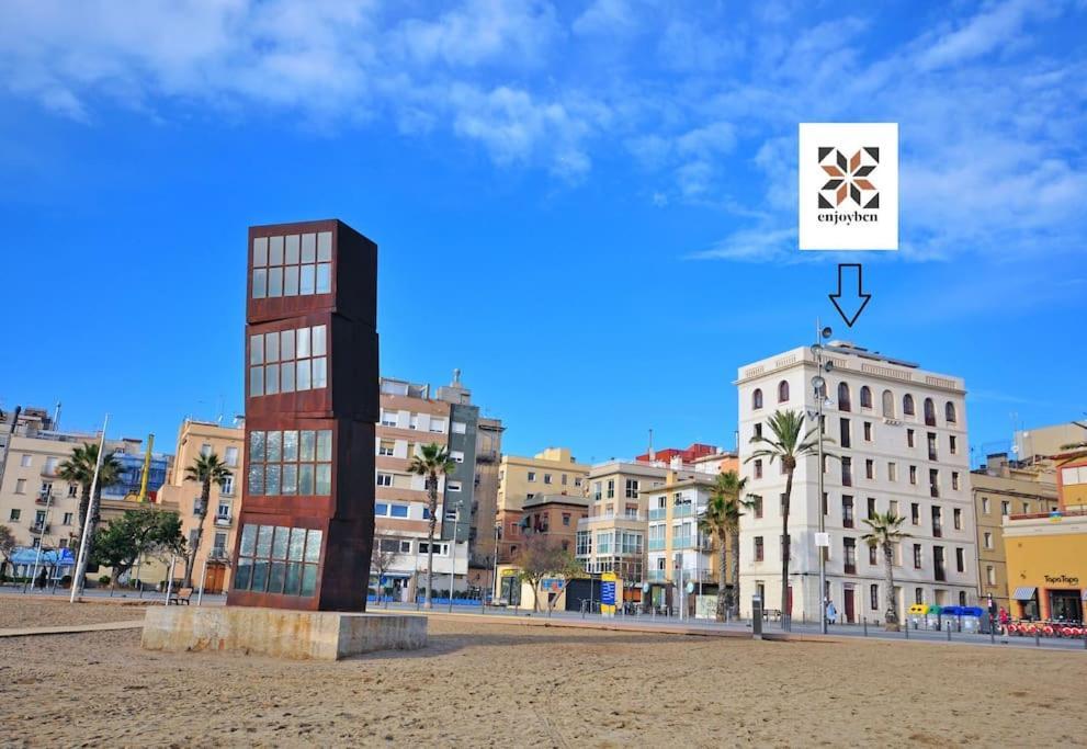 A Un Solo Paso Del Mar Apartamento *